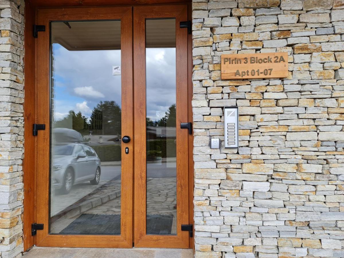 Pirin Golf Apartment Home With Private Garden Bansko Extérieur photo
