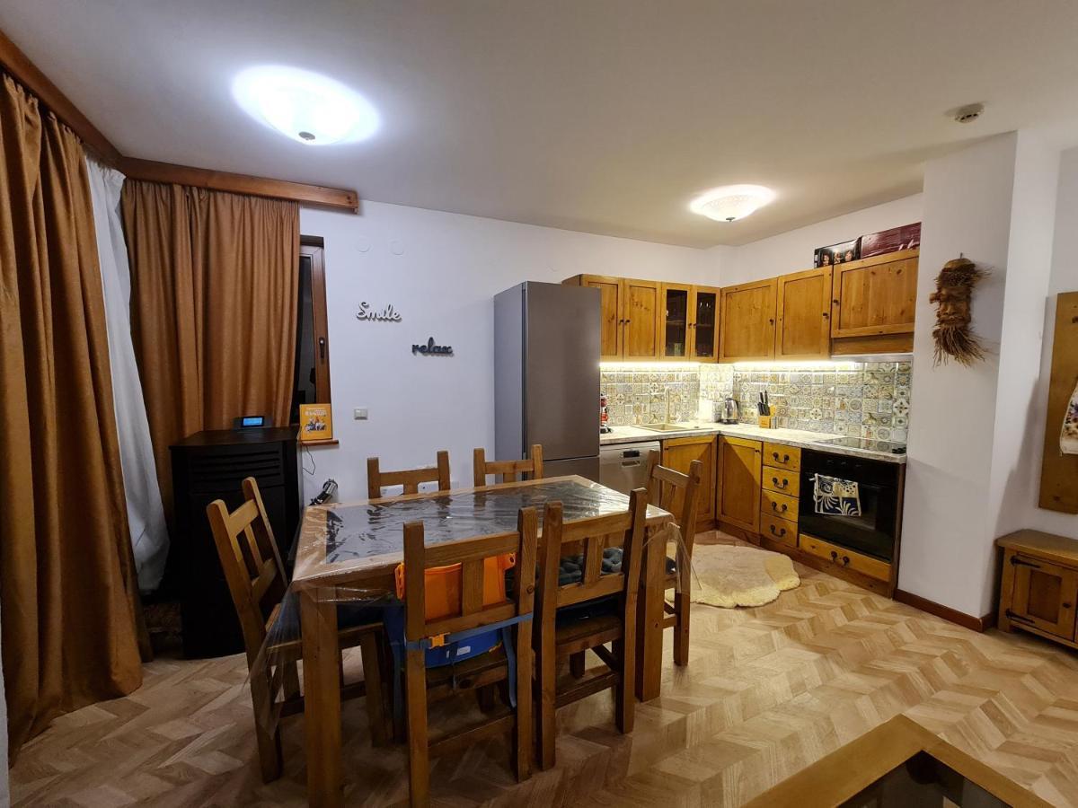 Pirin Golf Apartment Home With Private Garden Bansko Extérieur photo